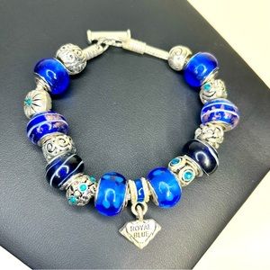 Royal Blue Art Glass Bead Silver Charm Bracelet 8"